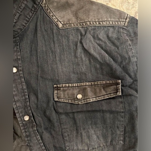 Gray by Saks XXL Jean shirt - Picture 2 of 4